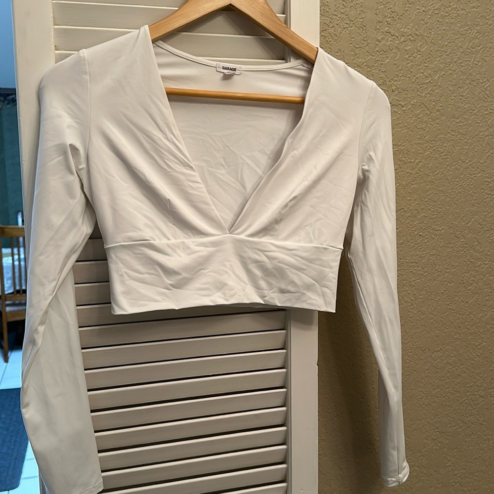 V neck deep cut white long sleeve crop top- GARAGE size small